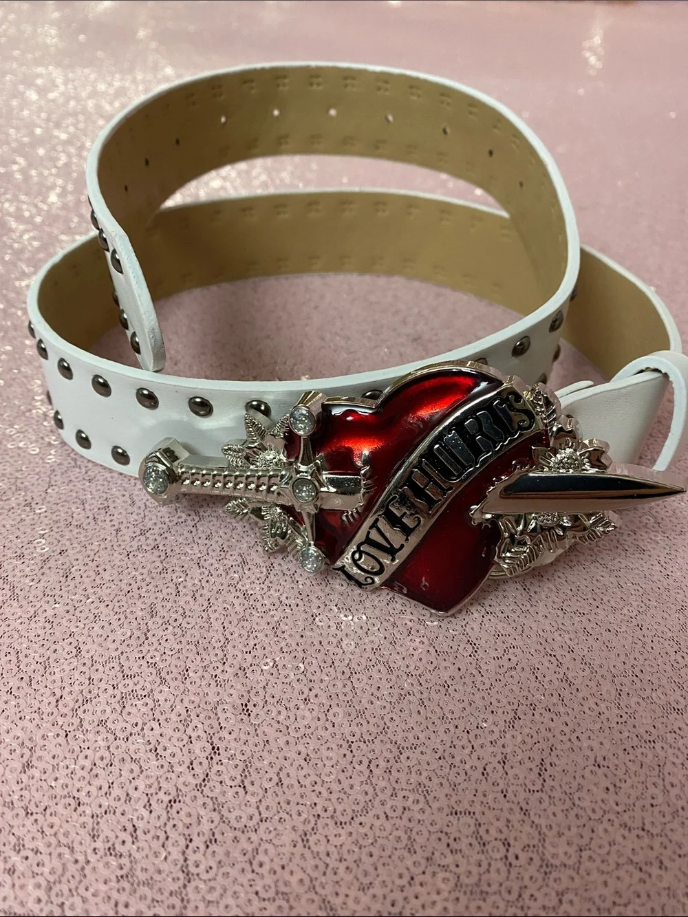 White studded belt with red and silver heart buckle #475